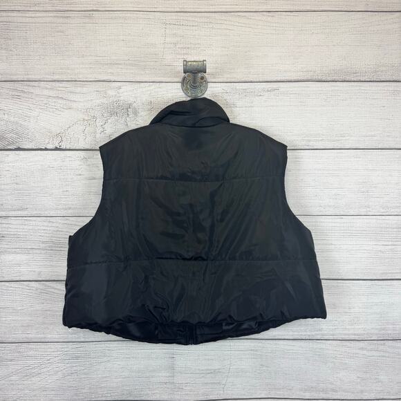Shein Curve Plus Size Black Puffer Sleeveless Zip Up Vest Size 6X-24/26 - Picture 6 of 6